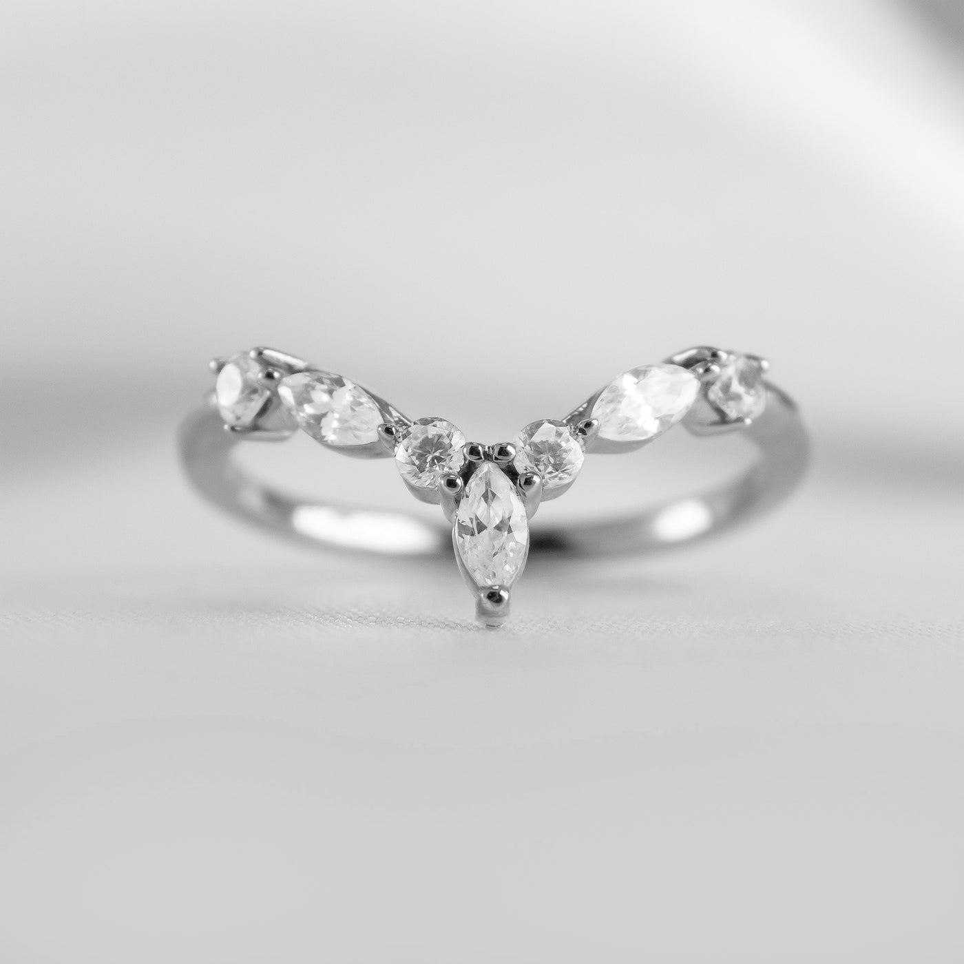 The Jaden Marquise Diamond Chevron Ring | Lisa Robin#color_10k-white-gold
