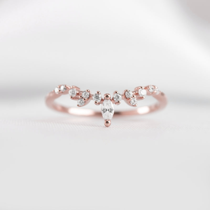The Kairo Diamond Chevron Band - Lisa Robin