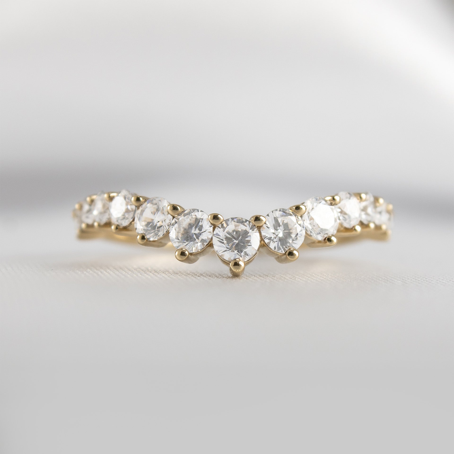 The Kendall Curved Diamond Wedding Ring - Lisa Robin#color_10k-yellow-gold