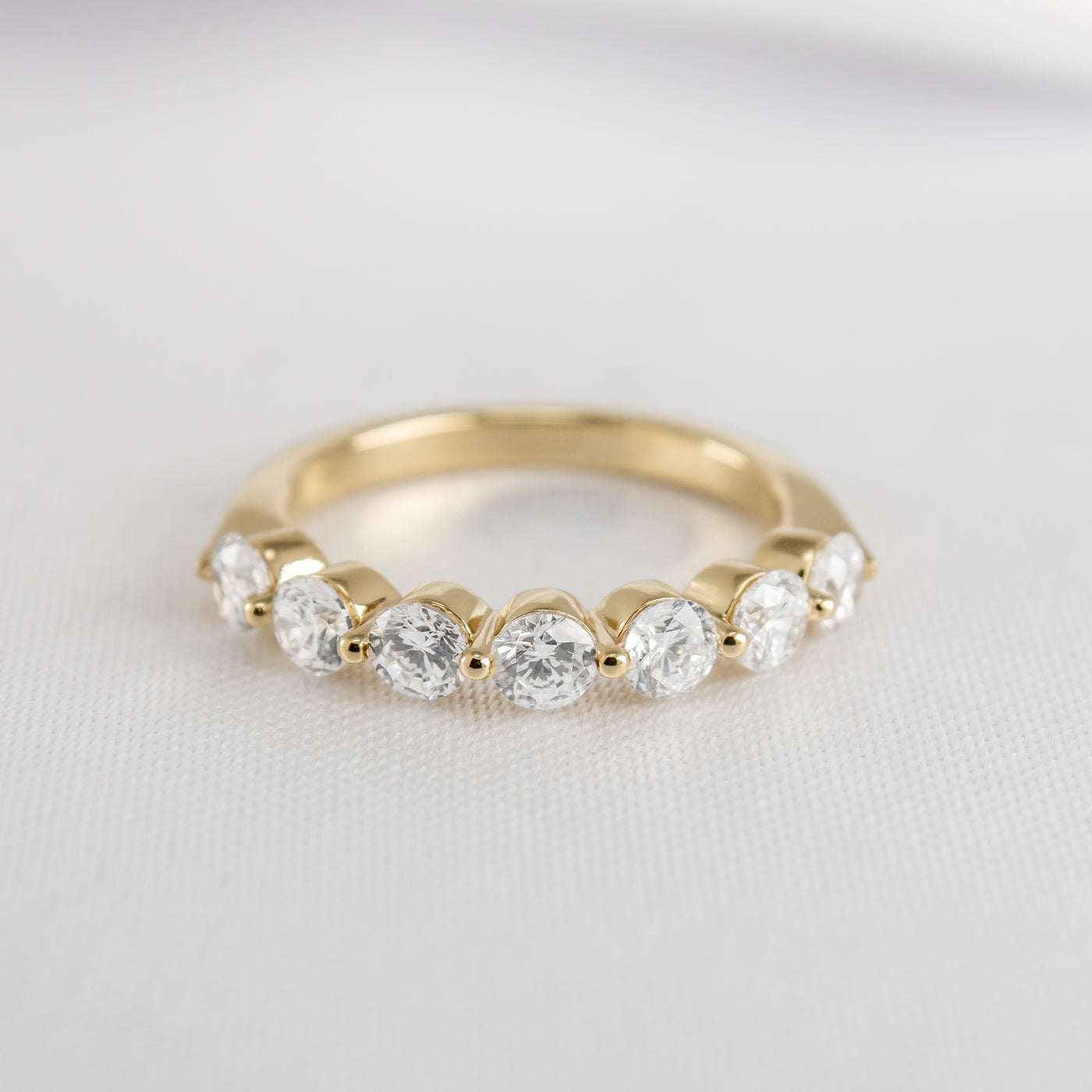 The Taryn Floating 7 Stone Diamond Wedding Ring | Lisa Robin#color_18k-yellow-gold