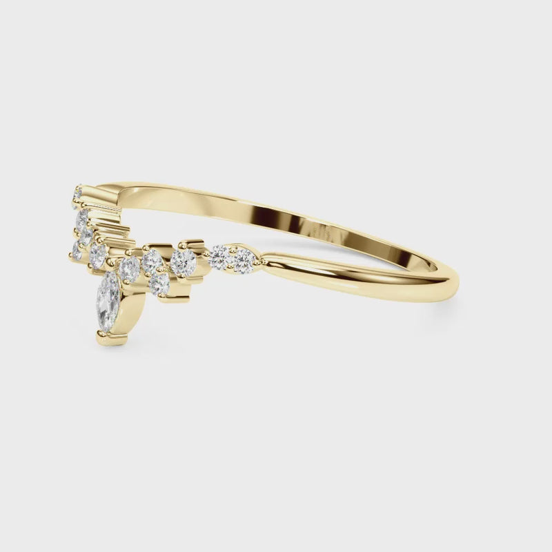 The Kairo Diamond Chevron Band | Lisa Robin