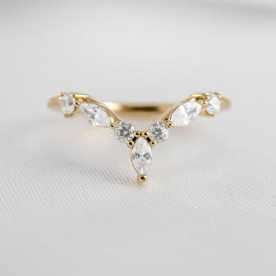 The Jaden Marquise Diamond Chevron Ring | Lisa Robin#color_10k-yellow-gold