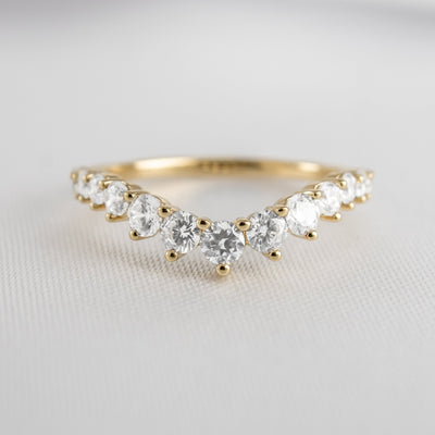 The Kendall Curved Diamond Wedding Ring | Lisa Robin#color_14k-yellow-gold